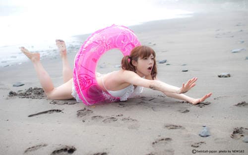 双马尾正妹 松川佑依子 趁这最后的夏天跑去海边玩耍吧 双马尾正妹 松川佑依子 趁这最后的夏天跑去海边玩耍吧