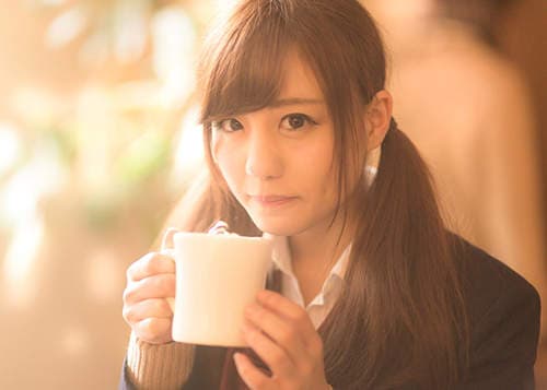 无料素材正妹《河村友歌》意外发现综合了好多人的明星脸 无料素材正妹《河村友歌》意外发现综合了好多人的明星脸