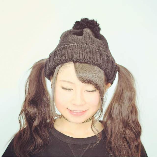 日本首创《双马尾专用毛帽》再也不用担心绑好的头发被压乱啰♪ 日本首创《双马尾专用毛帽》再也不用担心绑好的头发被压乱啰♪