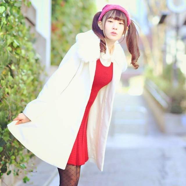 日本首创《双马尾专用毛帽》再也不用担心绑好的头发被压乱啰♪ 日本首创《双马尾专用毛帽》再也不用担心绑好的头发被压乱啰♪