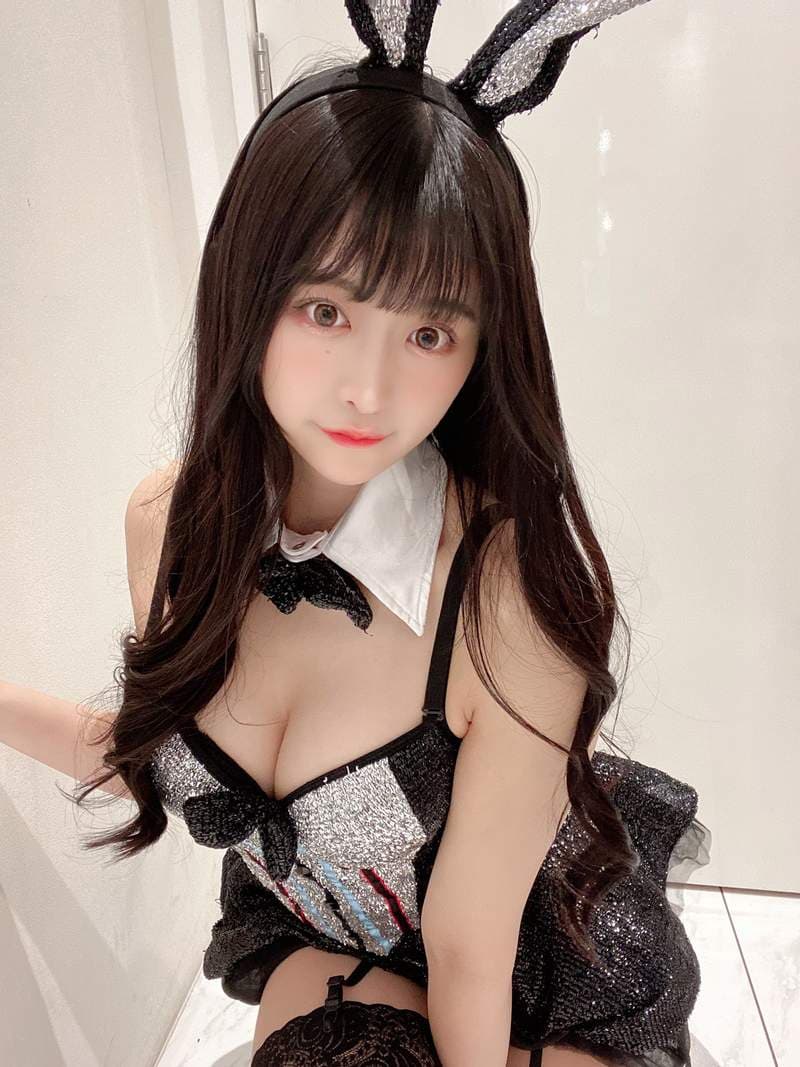 洋娃娃系正妹《真岛直美》8月三大主题节日的装扮超性感 洋娃娃系正妹《真岛直美》8月三大主题节日的装扮超性感