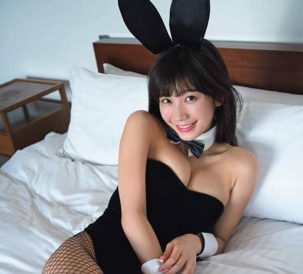 《封面写真新女王》小仓优香首次的兔女郎造型赞的啦 《封面写真新女王》小仓优香首次的兔女郎造型赞的啦