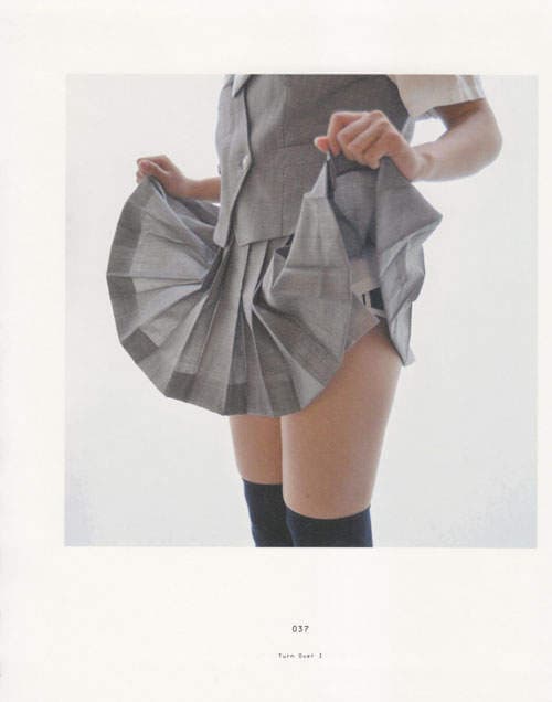 青山裕企《学生妹的妄摄写真》 青山裕企《学生妹的妄摄写真》