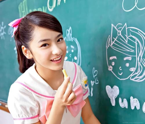 14岁虎牙美少女《平祐奈》原来是平爱梨亲妹妹 14岁虎牙美少女《平祐奈》原来是平爱梨亲妹妹