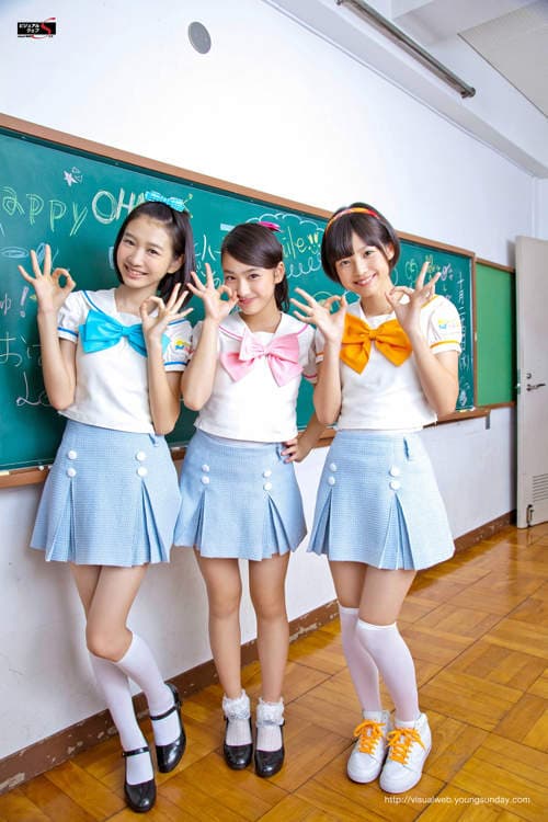 14岁虎牙美少女《平祐奈》原来是平爱梨亲妹妹 14岁虎牙美少女《平祐奈》原来是平爱梨亲妹妹