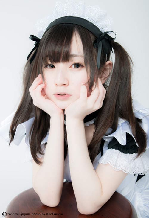 近卫理子(近卫りこ)绑起双马尾萌感爆炸的美眉 近卫理子(近卫りこ)绑起双马尾萌感爆炸的美眉