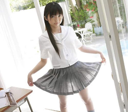 制服迷你裙排行 日本女子高中生裙子最短的地区 制服迷你裙排行 日本女子高中生裙子最短的地区