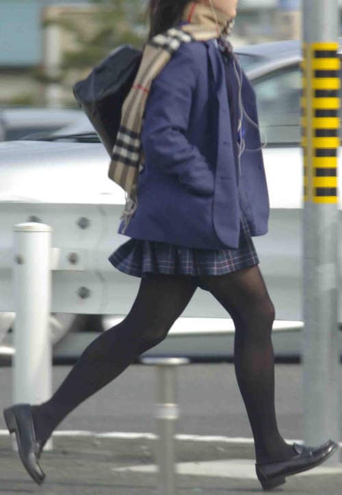 制服迷你裙排行 日本女子高中生裙子最短的地区 制服迷你裙排行 日本女子高中生裙子最短的地区