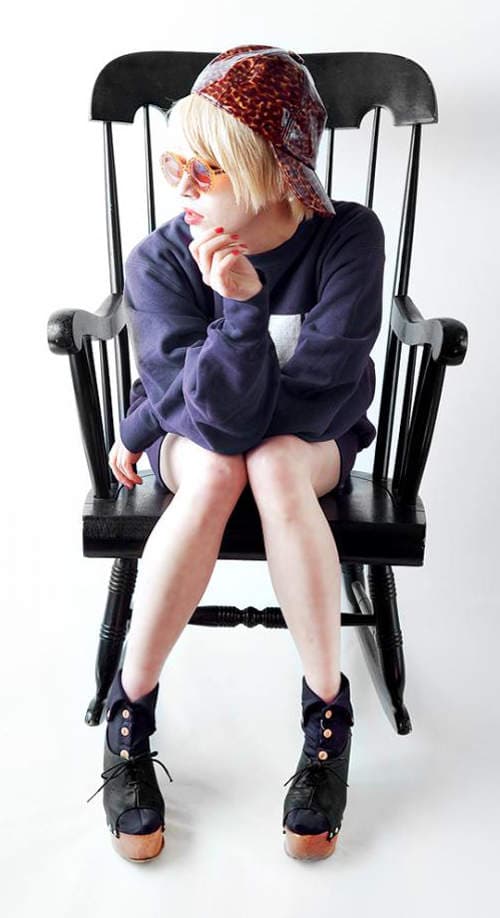 水手服版《衬衫袜》全新登场 充满玩心的领口设计大注目 水手服版《衬衫袜》全新登场 充满玩心的领口设计大注目