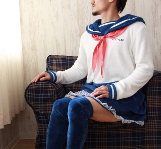 《男版水手服》绝对领域散发出绝对的男子力 《男版水手服》绝对领域散发出绝对的男子力