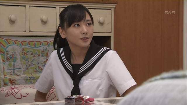 《新垣结衣水手服杀伤力无限大》10年前后怎么还是一模一样啊(((゚д゚))) 《新垣结衣水手服杀伤力无限大》10年前后怎么还是一模一样啊(((゚д゚)))